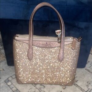 Kate Spade ♠️ Rose Gold satchel or crossbody, EUC
Limited edition